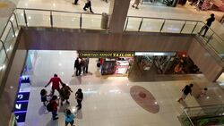 Scotts Road (D9), Retail #504182411